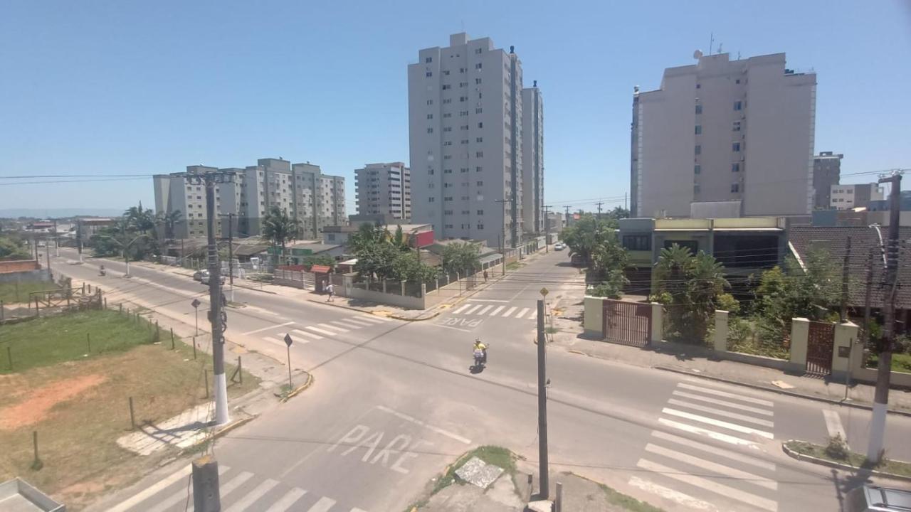Sobrado Com Terraco E Area De Churrasqueira. 托雷斯 外观 照片