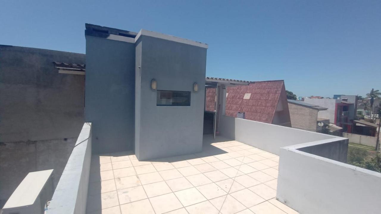Sobrado Com Terraco E Area De Churrasqueira. 托雷斯 外观 照片
